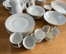 Dinner & tea set