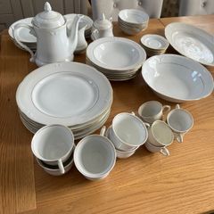 Dinner & tea set