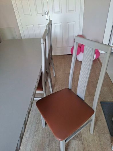 8 seater dining table and chairs