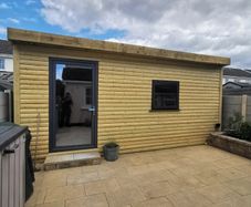 Garden room