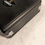 Official Guinness Poker Set - 300 Chips - Aluminium Carry Case - Complete Image 3