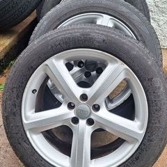 audi Q5 quattro alloys