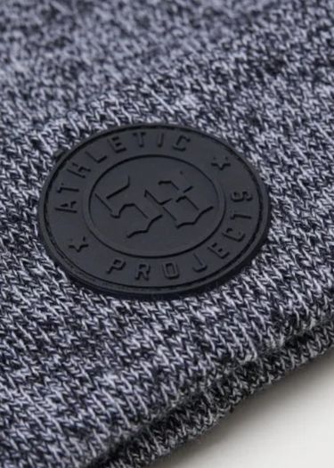 NEW H&M knitted hat, 8-14Y+