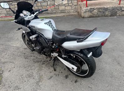 Yamaha Fazer 600