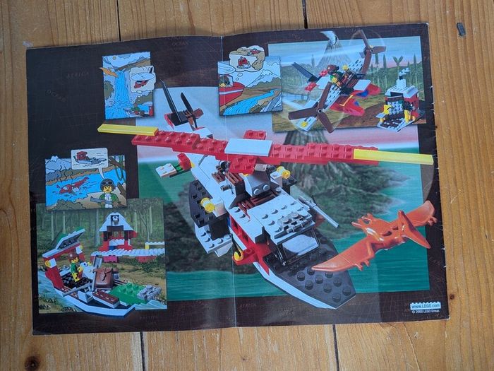 Lego Island Hopper - set 5935 - released in 2000