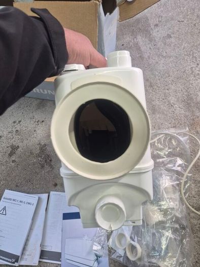 GRUNDFOS sololift2 cwc-3 shredder pump