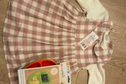 Baby dress&amp;body + munchkin plates
