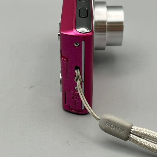 Sony Cyber-shot DSC-W530 14.1MP Digital Camera Pink