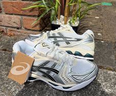 Asics Gel Kayano 14