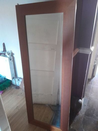 bevelled mirror