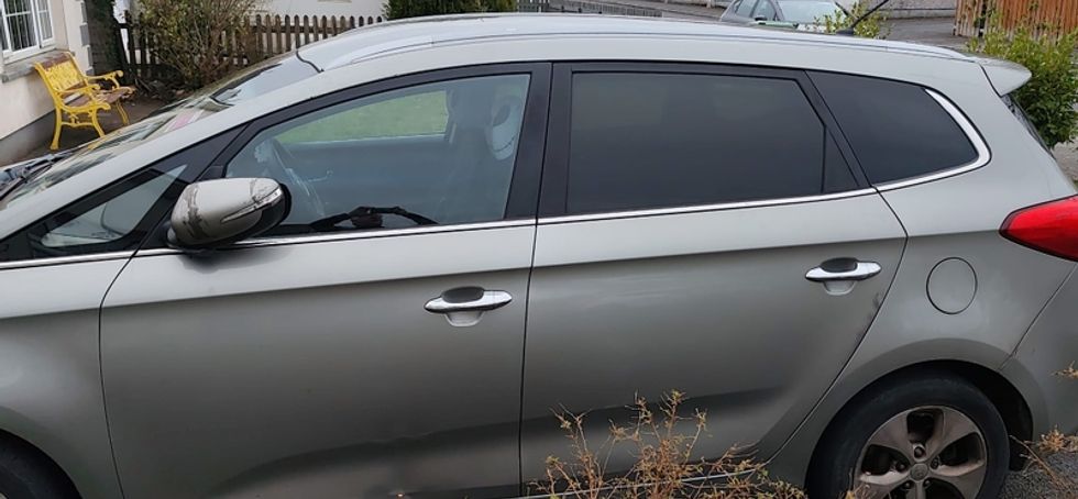 2015 Kia Carens