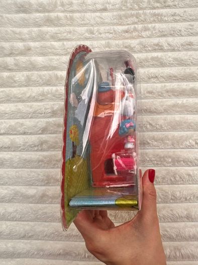 Lalaloopsy Tinies Rosie's Pet Hospital Playset Damaged Box Please see photos