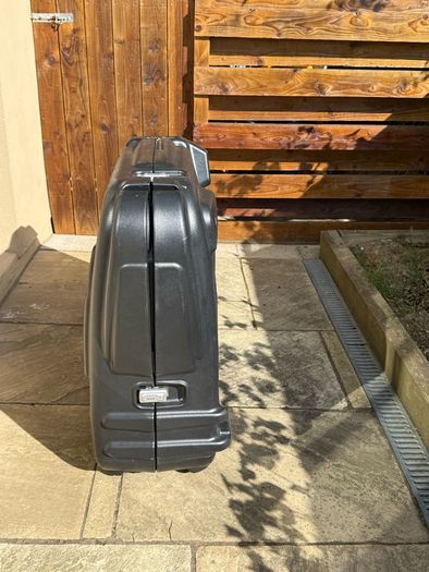 Shokbox pro bike box (Used Twice)