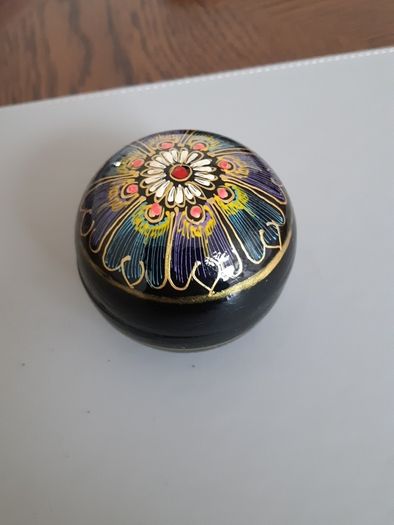 Trinket box