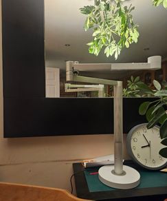 Dyson table light