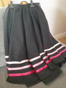 Ballet Character skirt, 3 pink Ribbon Stripes