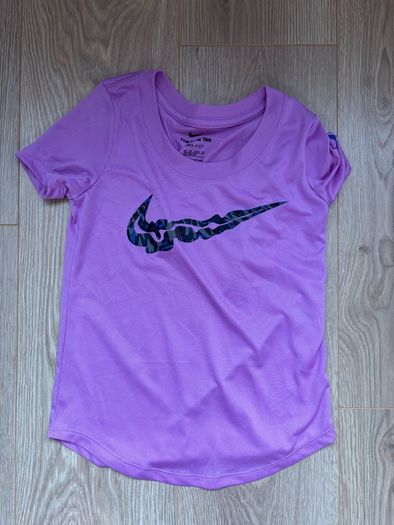 Large bundle of girls clothes 8-9yrs