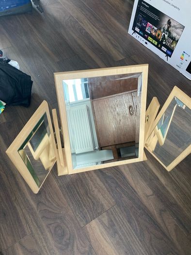 Trifold Vanity Mirrors