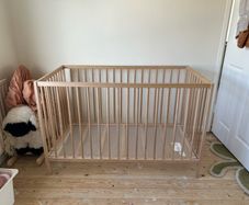 Ikea Sniglar cot