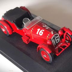 Diecast Model Le Mans Winning Alfa Romeo 8C 2300 Le Mans 1931 1st - IXO 1:43