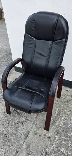 Arm chair