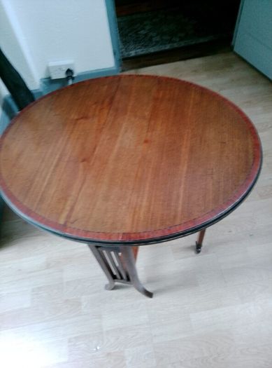 antique drop leaf coffee table