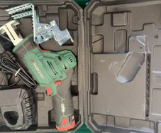 PARKSIDE Cordless Jigsaw 12V with Battery, Charger & Blades