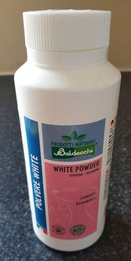 White dog tear stain remover powder