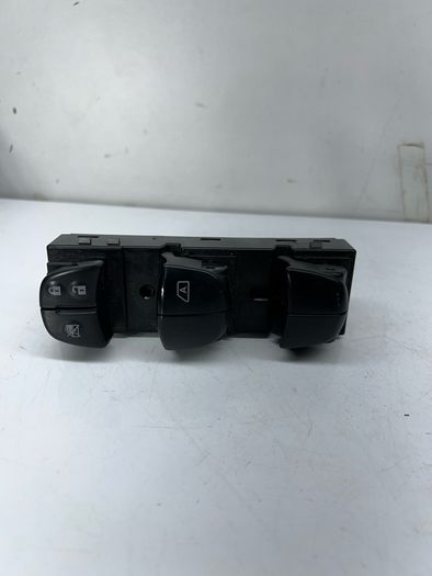 Nissan Juke Electric Window Switch Right Off Side Front 2012 25401 1KK0A A2l5b1s