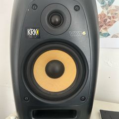 KRK VXT6 Monitors