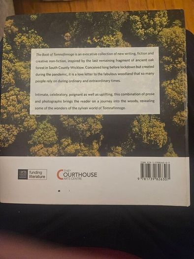 The Book Of Tomnafinnoge. Edited By Sylvia Cullen. Photographs By Terence White. First Edition Large Volume Hardback . See Photos For Same.