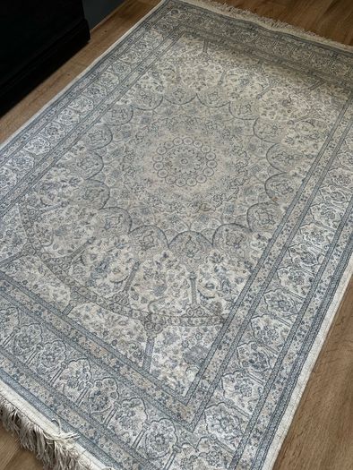 Persian Style Rug