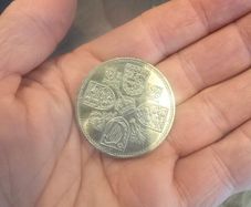 1953 commemorative english five shilling