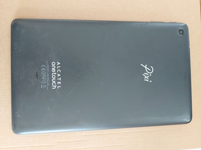 ALCATEL One Touch, PIXI 3 (10 Generation), Model 8079,  8GB, in excellent condition