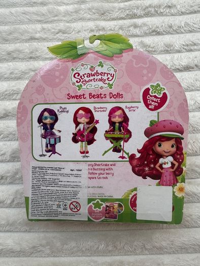 Strawberry Shortcake Sweet Beats Doll Plum Pudding Damaged Box Please see photos