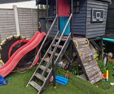 Kids play house for sale