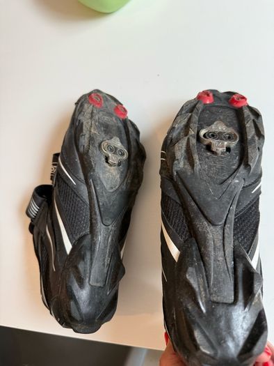 cycling shoes