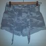 girls shorts Image 4