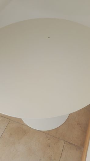 Free dining table for collection