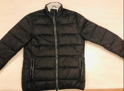 Armani - boys puffer jacket - X small (genuine)