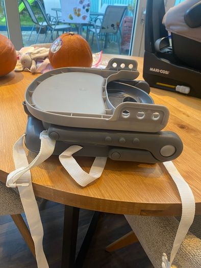 Chicco Pocket Snack Booster