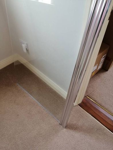 Bath screen