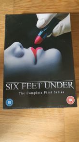 6 feet under S1