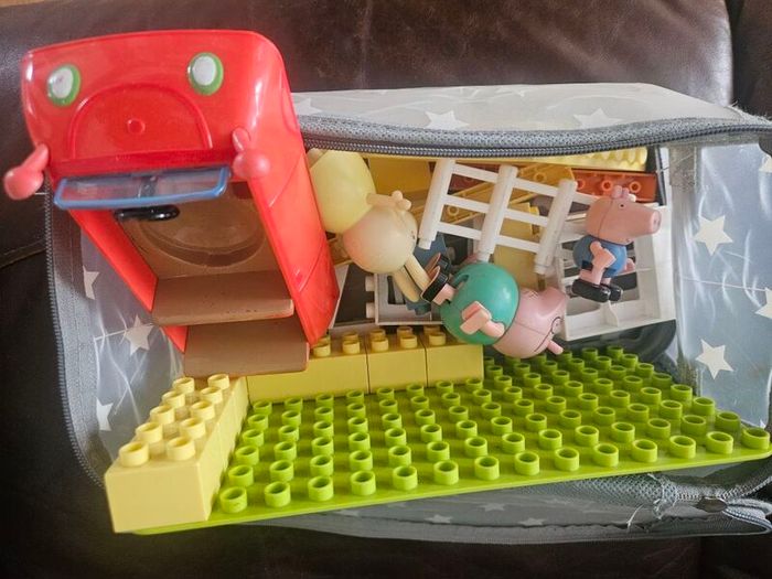 Peppa Lego House