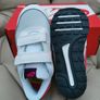 Girl's NIKE runners NEW size UK 9.5 Image 4