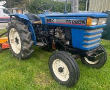 Iseki ts 2205 & finishing mower
