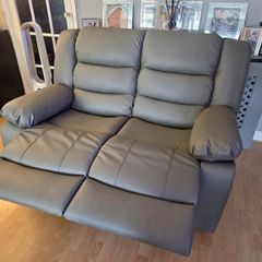 New Recliner sofa 3+2