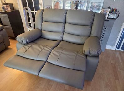 New Recliner sofa 3+2