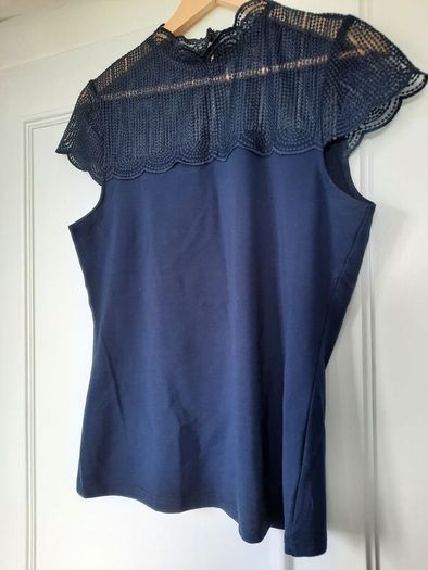 Navy top