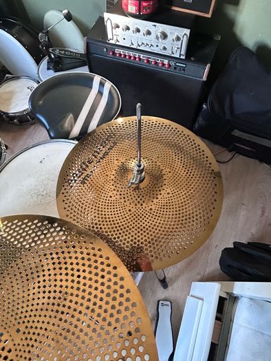 Pearl export Drumkit with Stands & Millenium Still cymbals